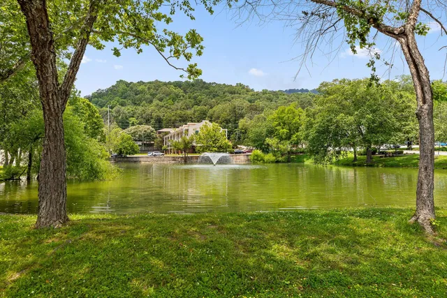 $149,500 | 900 Mountain Creek Road, Unit K144, Chattanooga, TN 37405