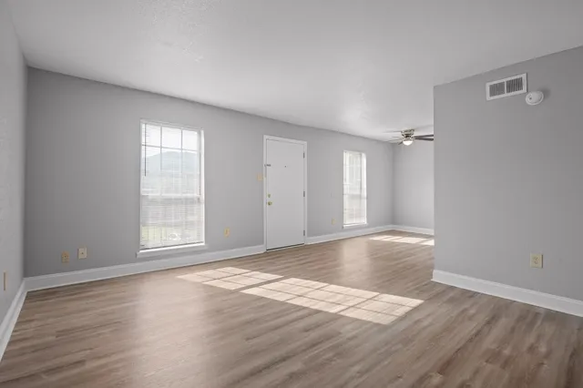 $149,500 | 900 Mountain Creek Road, Unit K144, Chattanooga, TN 37405