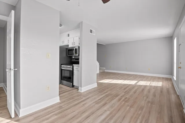 $149,500 | 900 Mountain Creek Road, Unit K144, Chattanooga, TN 37405