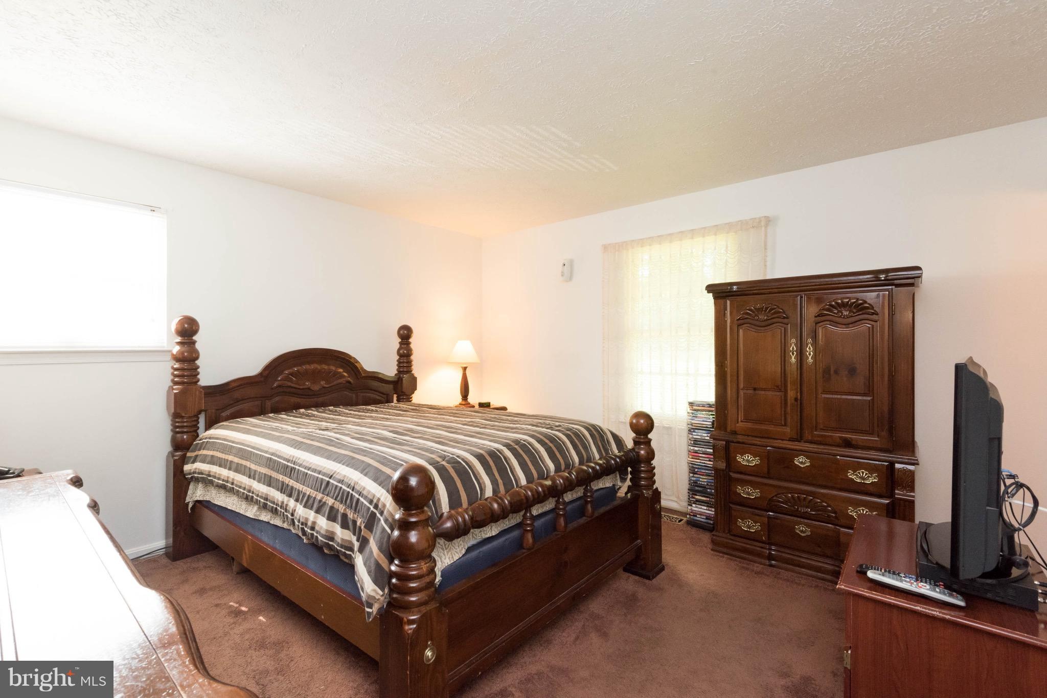 7505 Garrison Road Hyattsville, MD 20784 - Photo 13 of 25 Bedroom (Master)