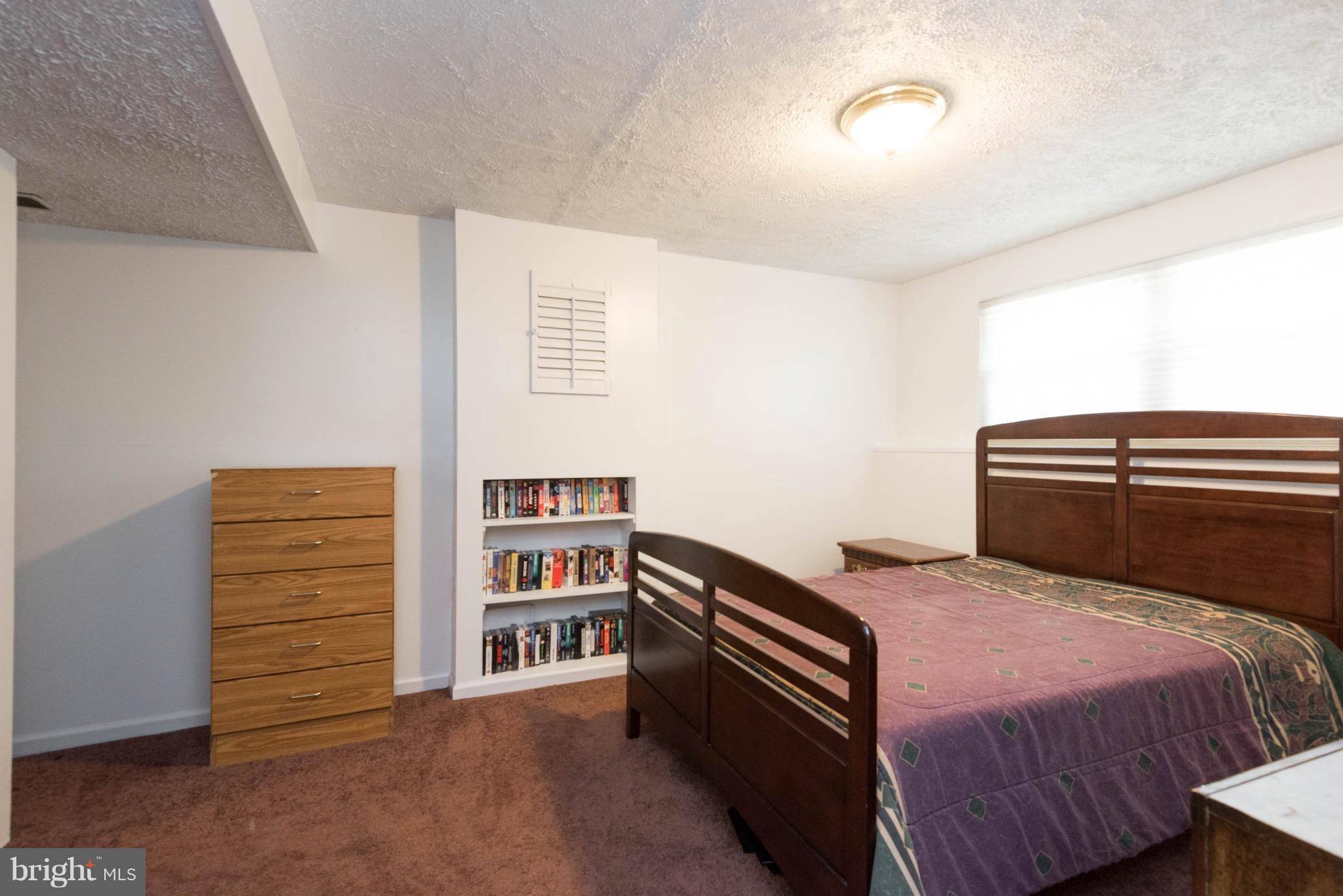 7505 Garrison Road Hyattsville, MD 20784 - Photo 21 of 25 Bedroom