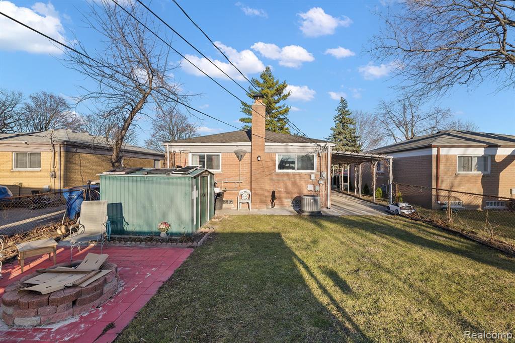 32209 Ruehle Avenue Warren, MI 48093 - Photo 31 of 33