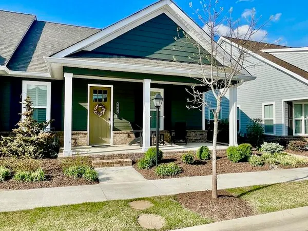 $349,900 | 322 Pacer Lane, Dalton, GA 30721