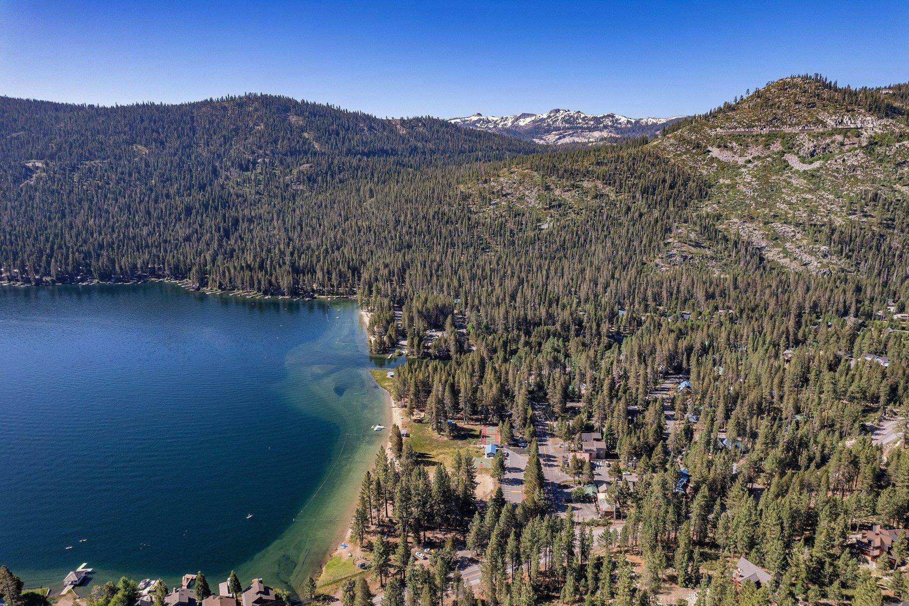 10380 Washoe Road Truckee, CA 96161 - Photo 6 of 28