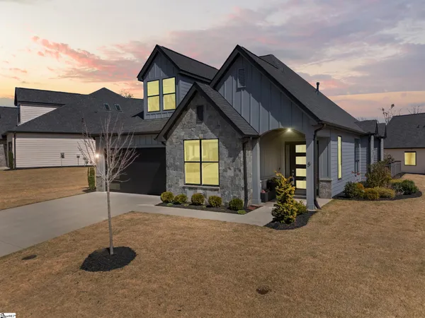 $714,900 | 5 Waterville Way, Simpsonville, SC 29681