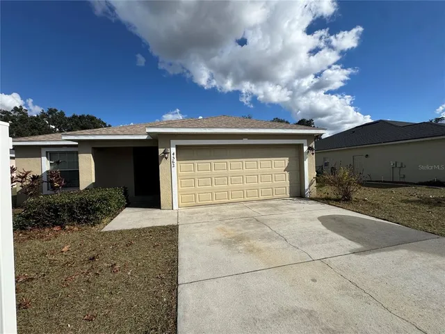 $369,900 | 4562 Turner Oaks Drive, Mulberry, FL 33860