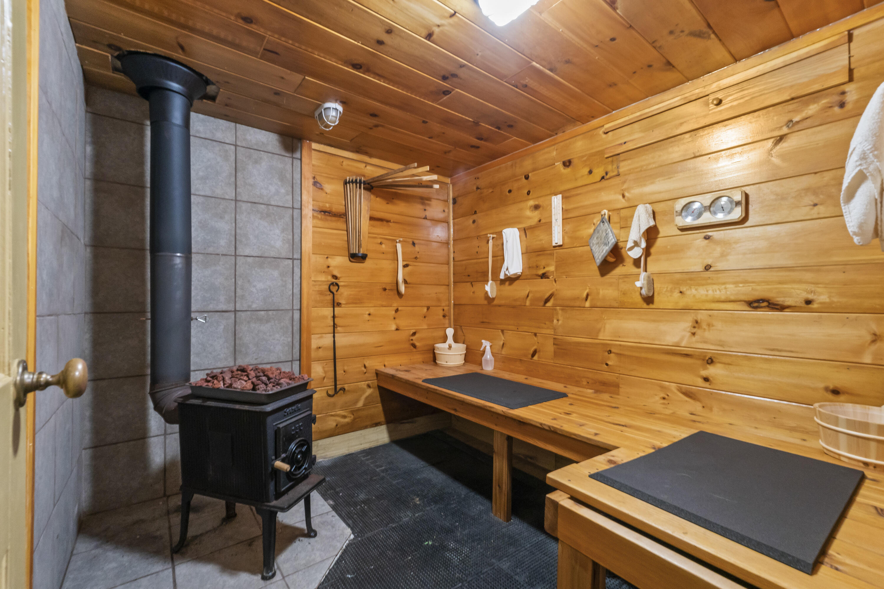 214 Main Road Westport Island, ME 04578 - Photo 42 of 61 41-sauna