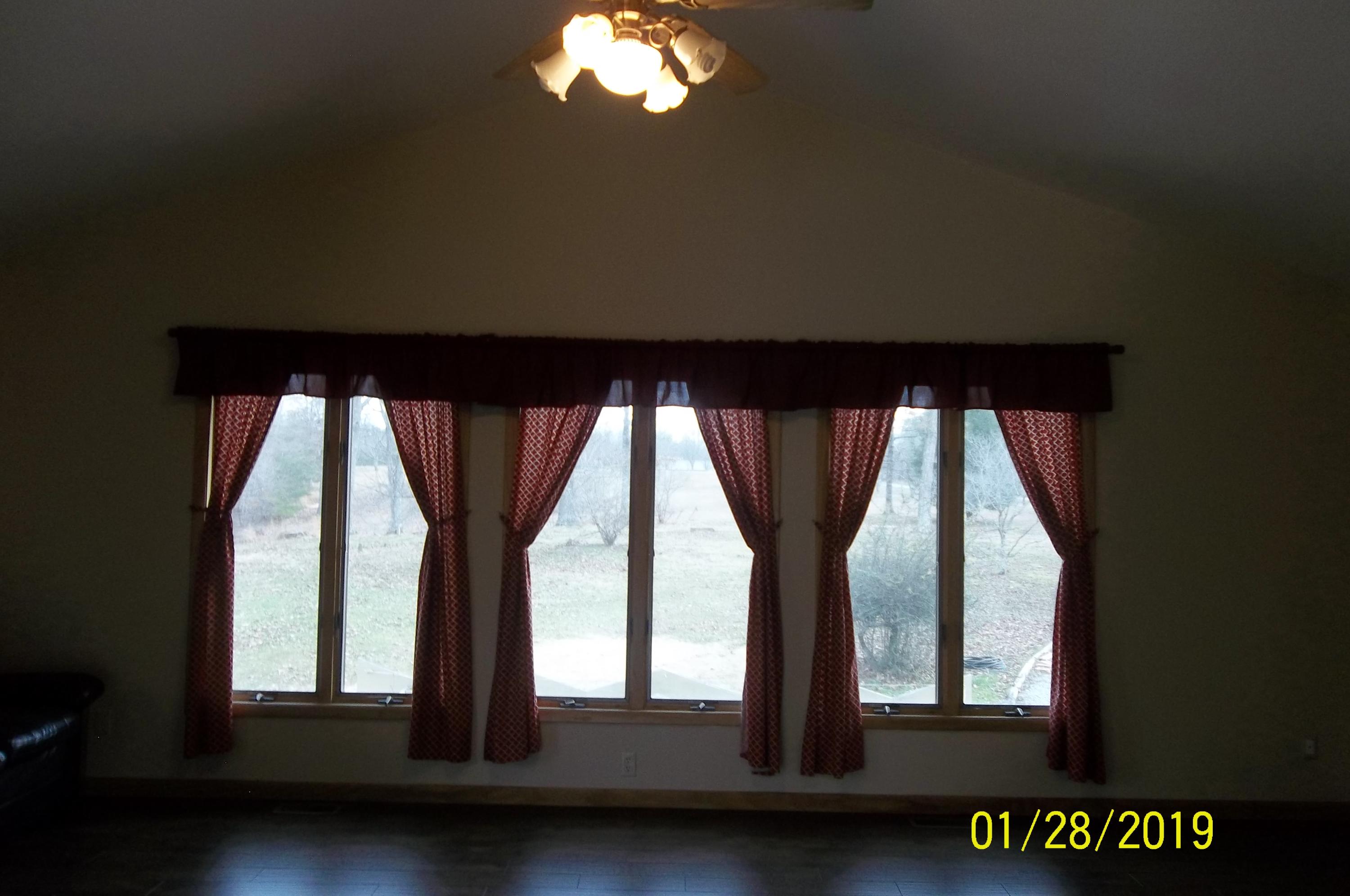 607 Christenson Road Deer Lodge, TN 37726 - Photo 11 of 38 100_1972
