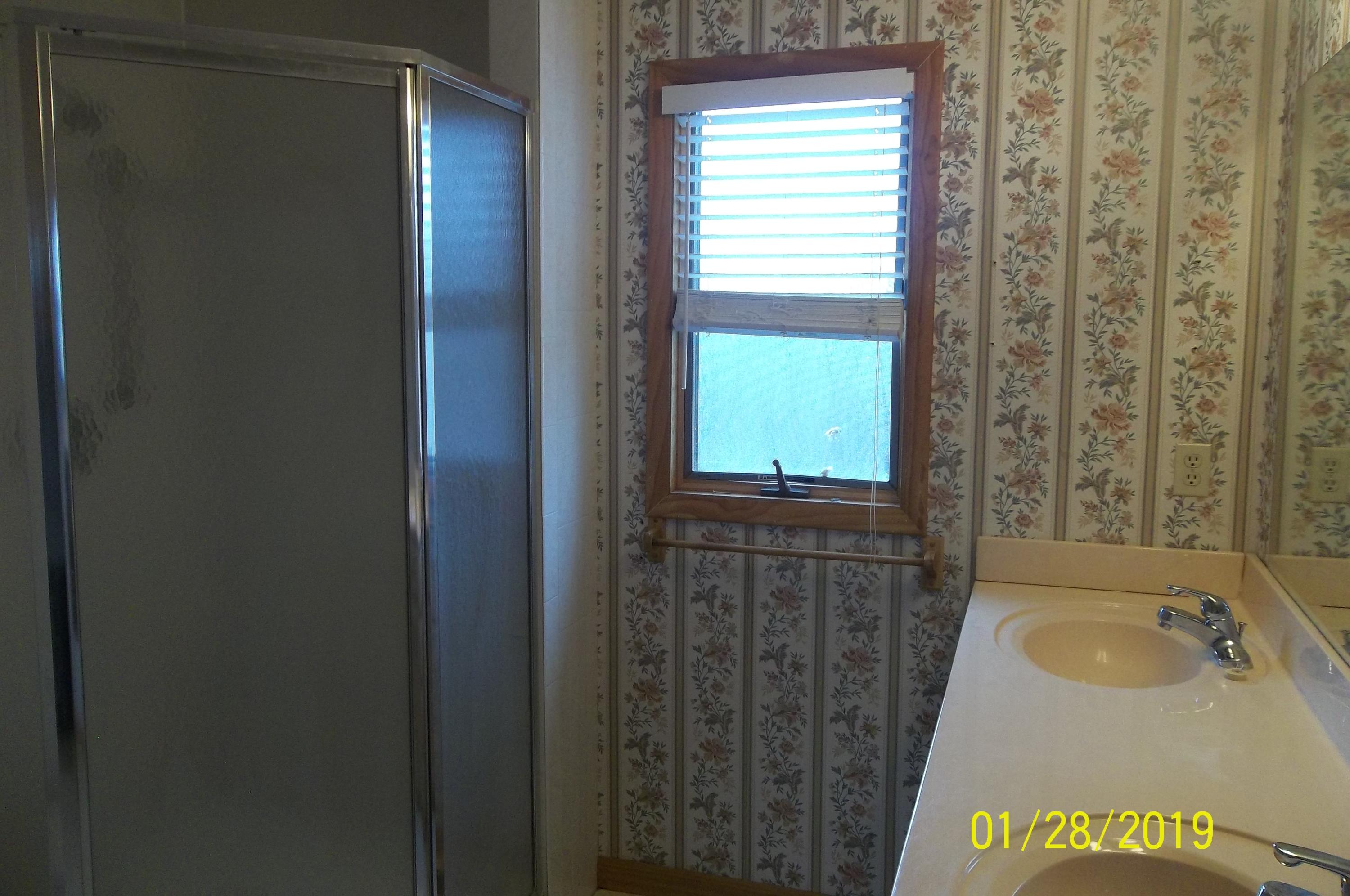 607 Christenson Road Deer Lodge, TN 37726 - Photo 13 of 38 100_1974