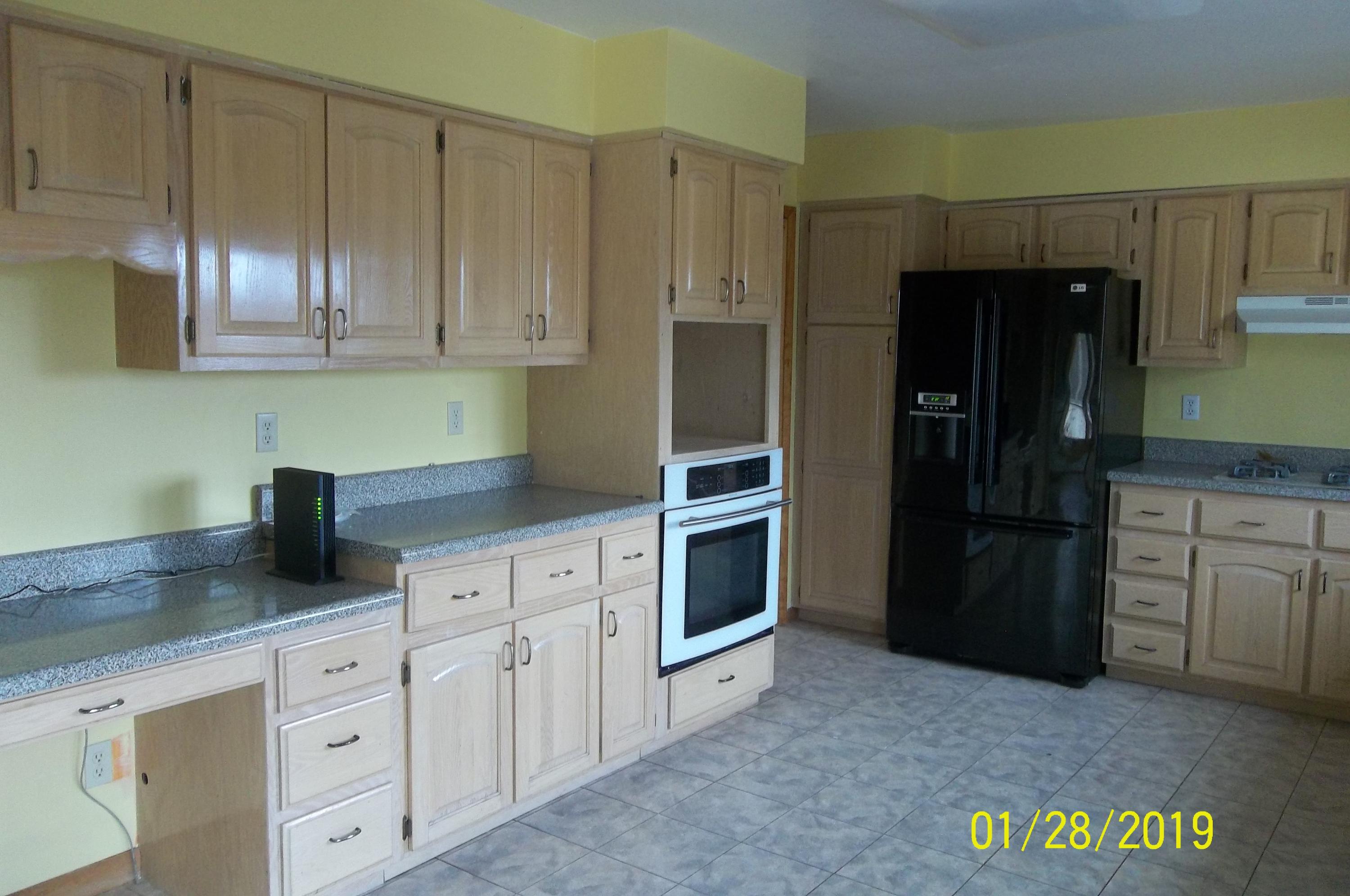 607 Christenson Road Deer Lodge, TN 37726 - Photo 9 of 38 100_1970