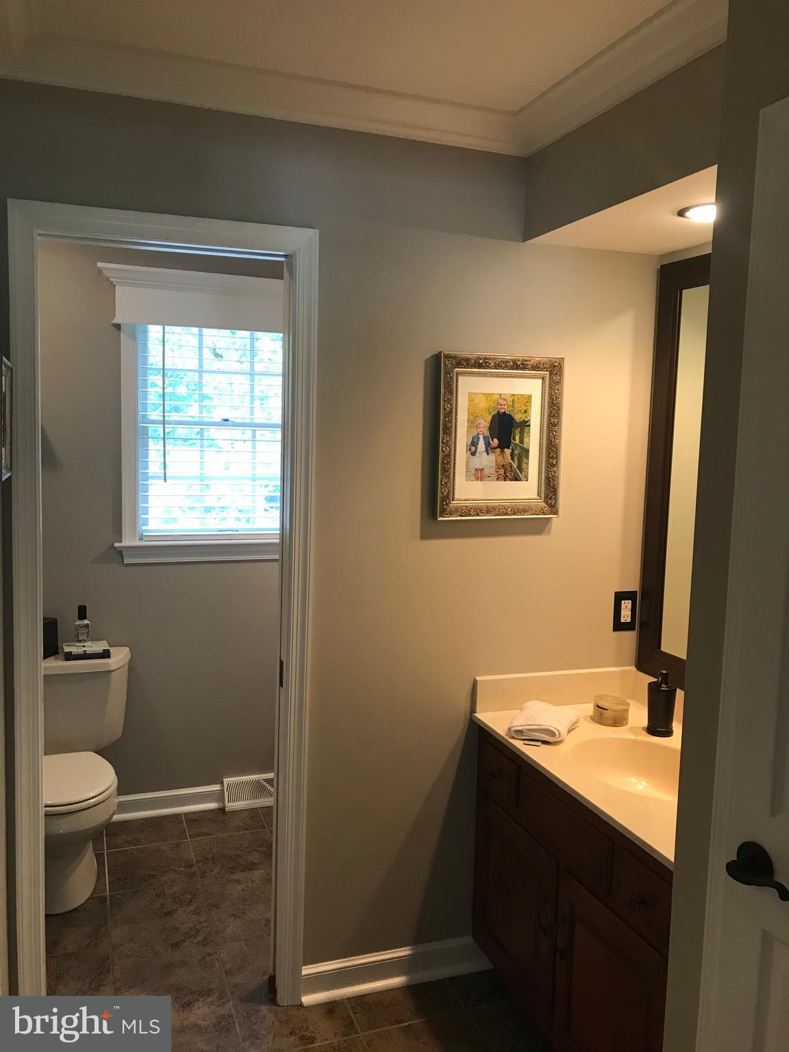 10 Fieldstone Court Lititz, PA 17543 - Photo 13 of 32