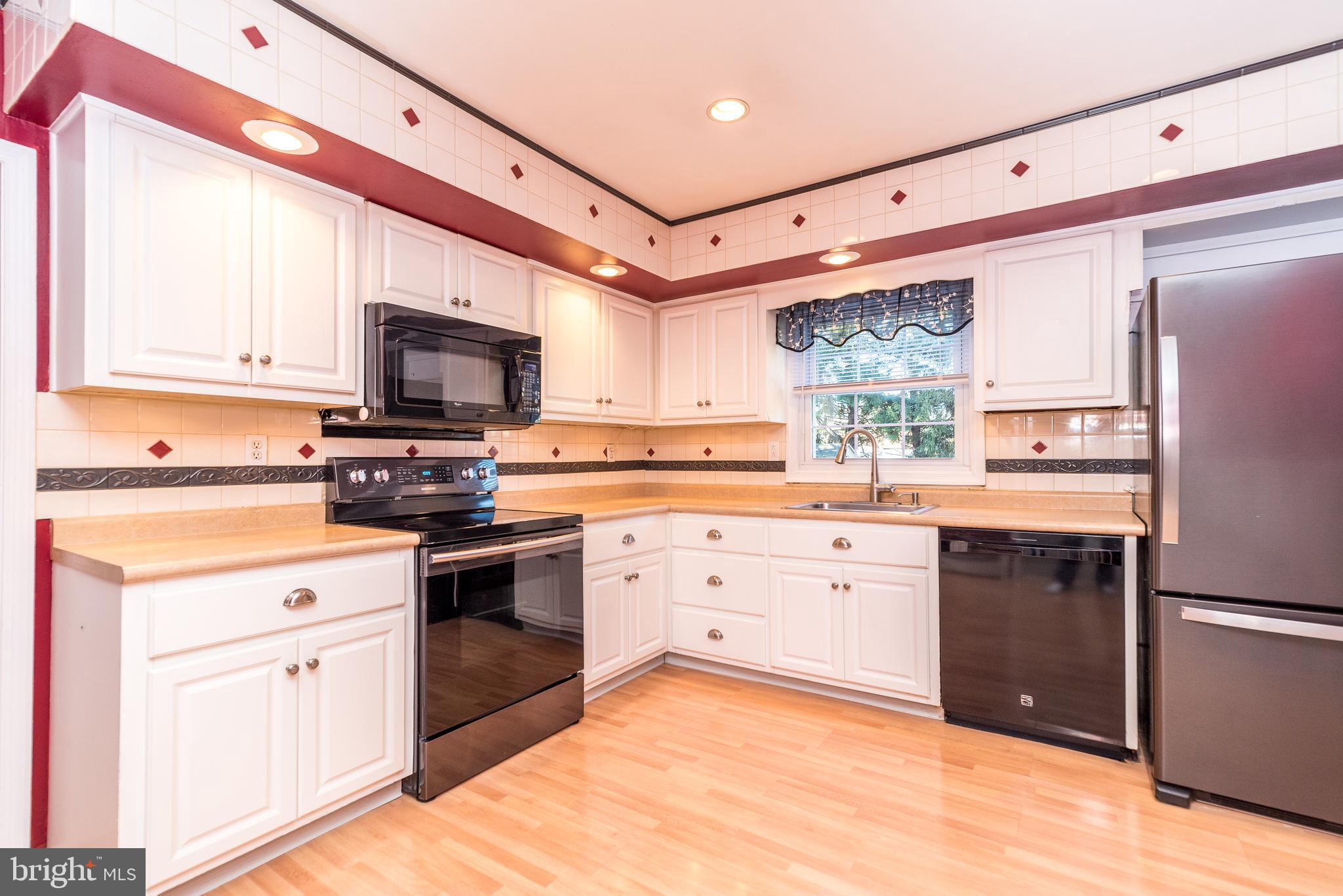 36 Holly Road Richboro, PA 18954 - Photo 12 of 51 Gallery Image 12