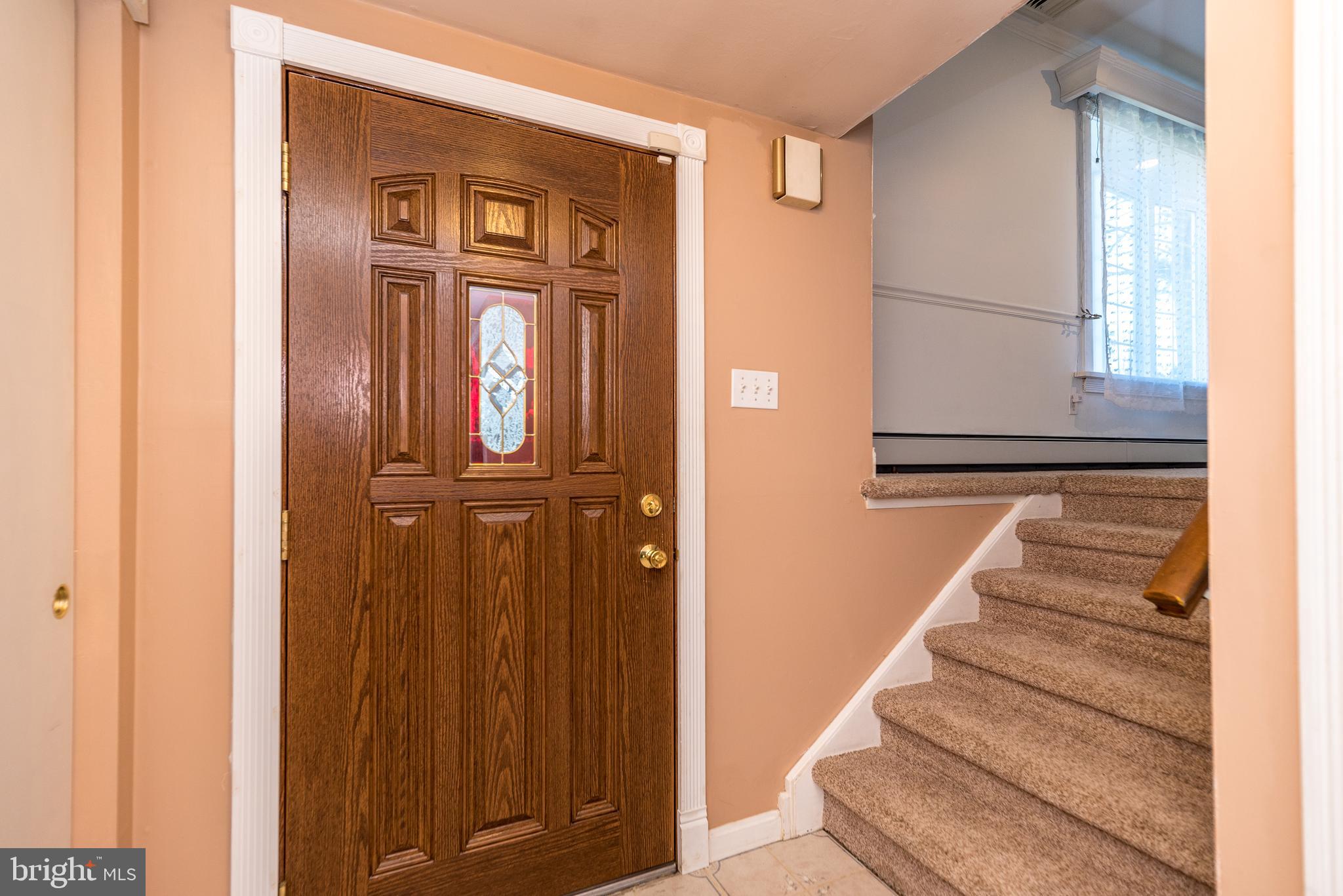 36 Holly Road Richboro, PA 18954 - Photo 4 of 51 Gallery Image 4