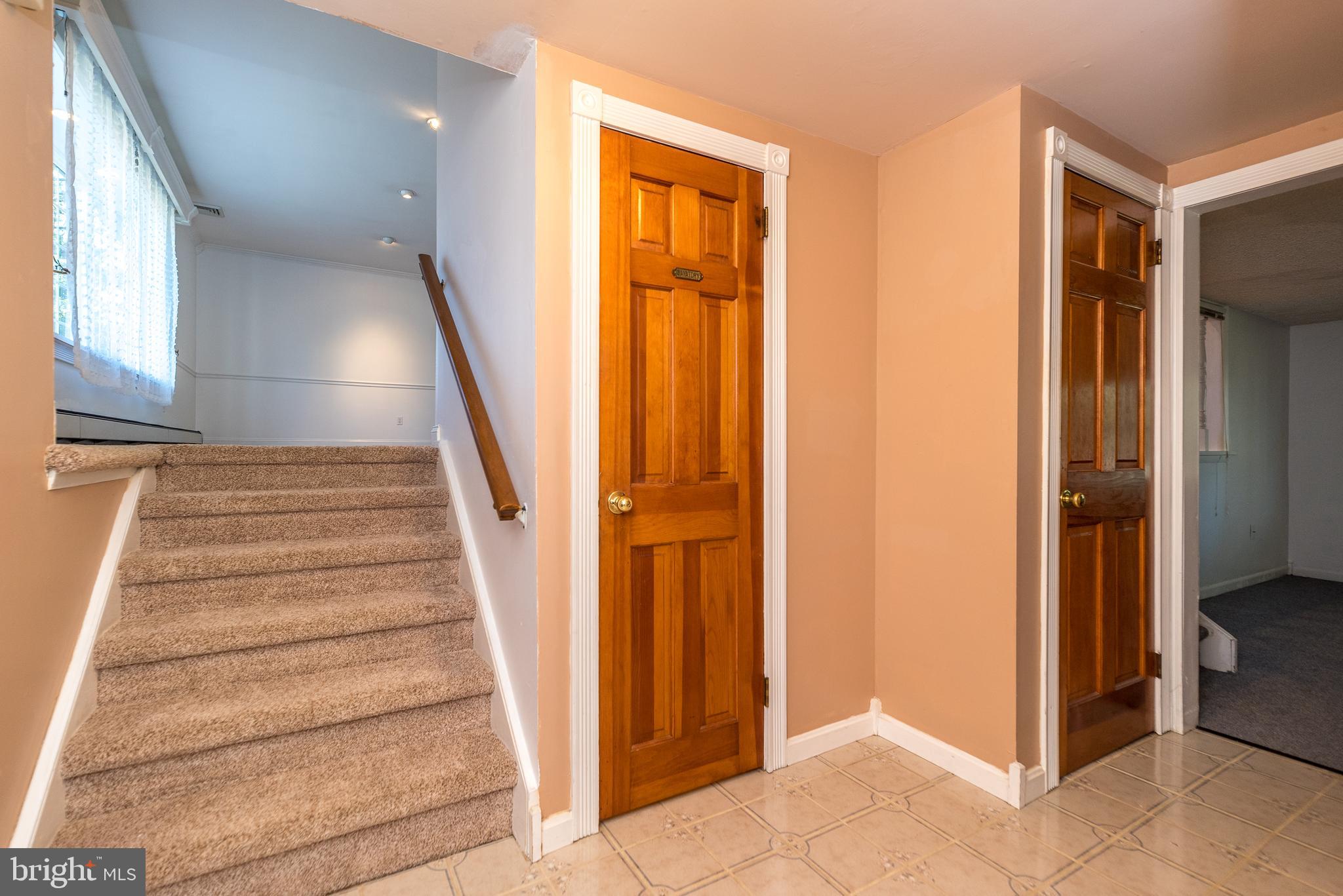 36 Holly Road Richboro, PA 18954 - Photo 5 of 51 Gallery Image 5