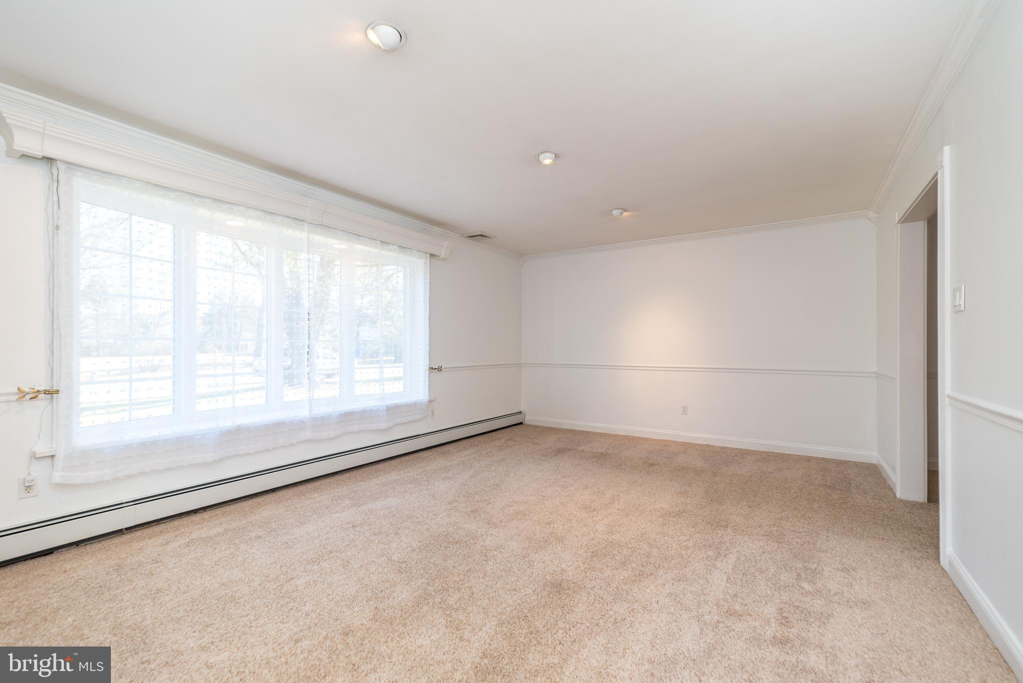 36 Holly Road Richboro, PA 18954 - Photo 6 of 51 Gallery Image 6