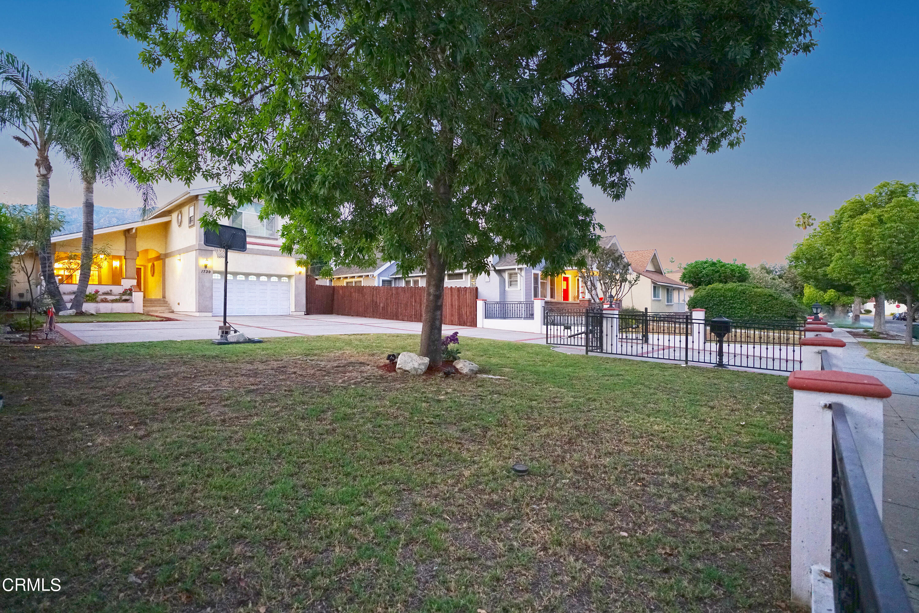 1739 Brigden Road Pasadena, CA 91104 - Photo 2 of 33 a house with swimming pool in front of it