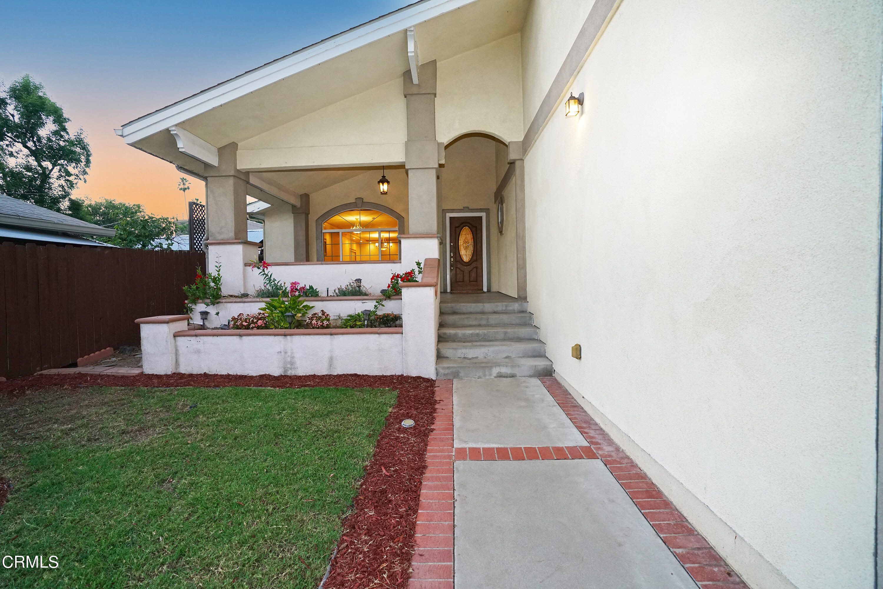 1739 Brigden Road Pasadena, CA 91104 - Photo 4 of 33 a view of a house with a yard