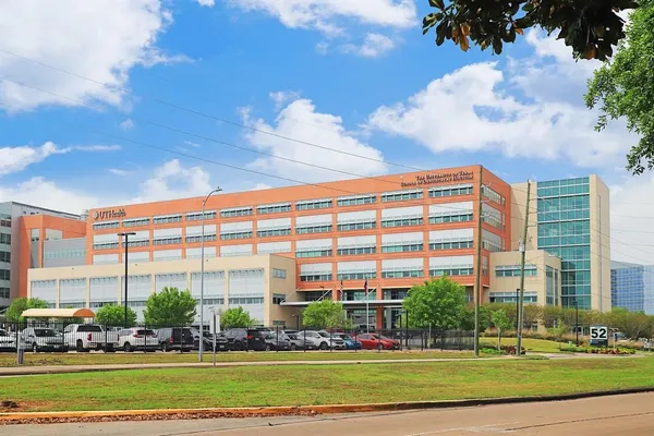 $1,675 | 7653 Cambridge Street, Houston, TX 77054