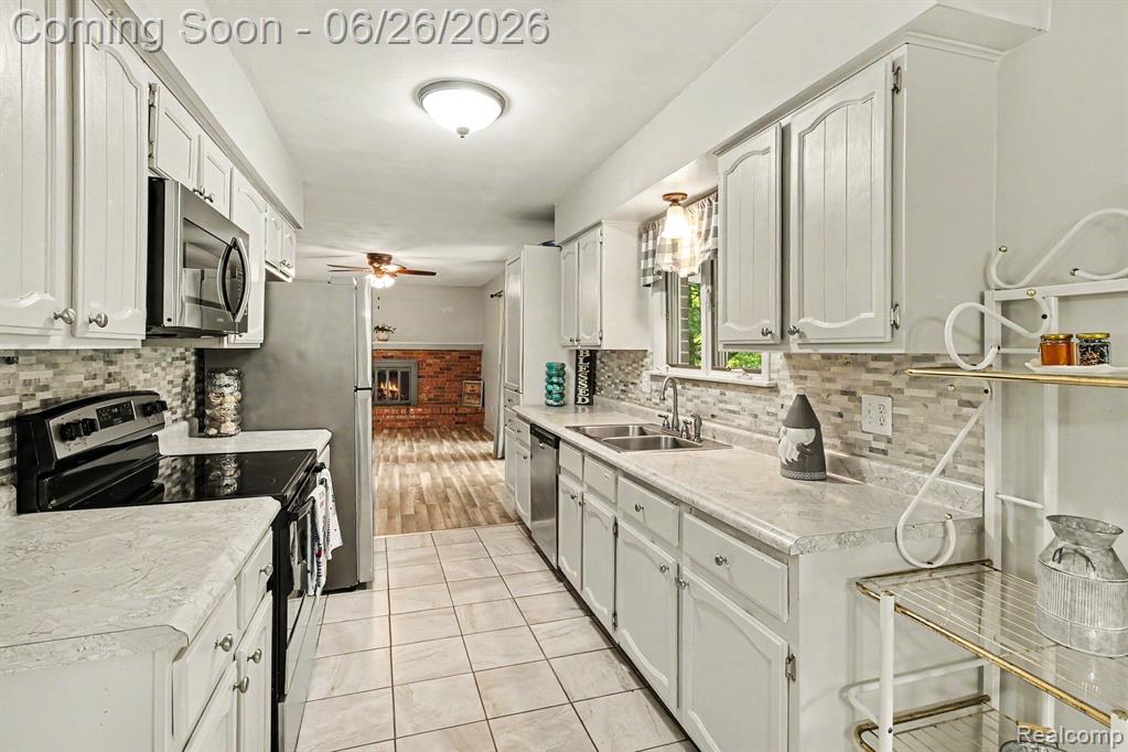 4786 East Allen Road Webberville, MI 48892 - Photo 8 of 29