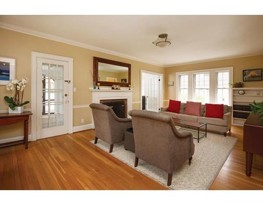 4 Leighton Road Newton, MA 02466 - Photo 3 of 10 Gallery Image 3