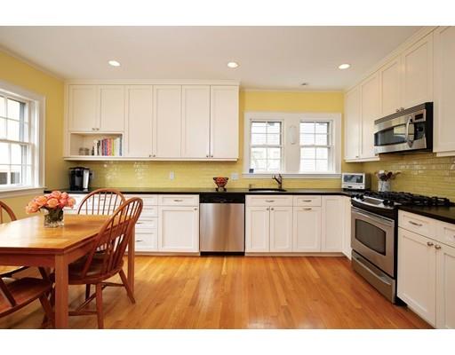 4 Leighton Road Newton, MA 02466 - Photo 5 of 10 Gallery Image 5