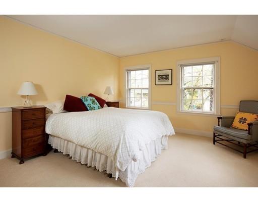 4 Leighton Road Newton, MA 02466 - Photo 8 of 10 Gallery Image 8