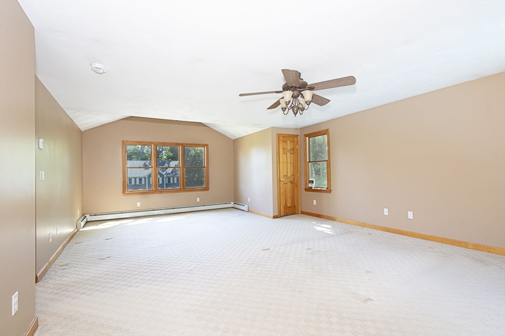 12 Ridge Road Shrewsbury, MA 01545 - Photo 18 of 42