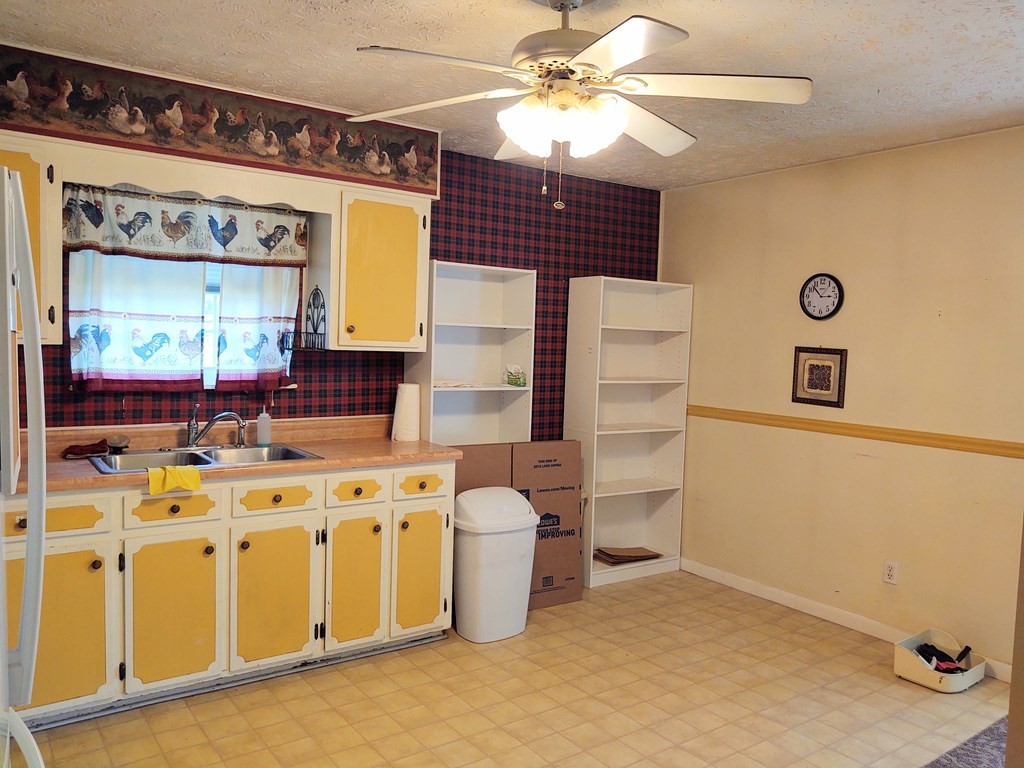 507 Heidel Road Wartburg, TN 37887 - Photo 5 of 20 Gallery Image 5
