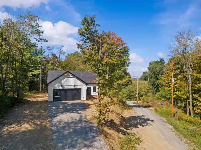 $449,000 | 34 Sweet Bedrock Lane, Georgia, VT 05468