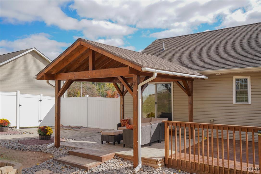 259 Owl Creek Road Tamaqua, PA 18252 - Photo 36 of 50 a backyard of a house with seating space