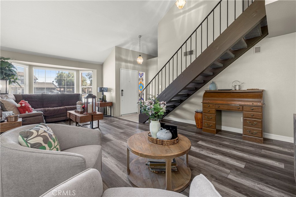 1176 West Buxton Street Rialto, CA 92377 - Photo 8 of 31