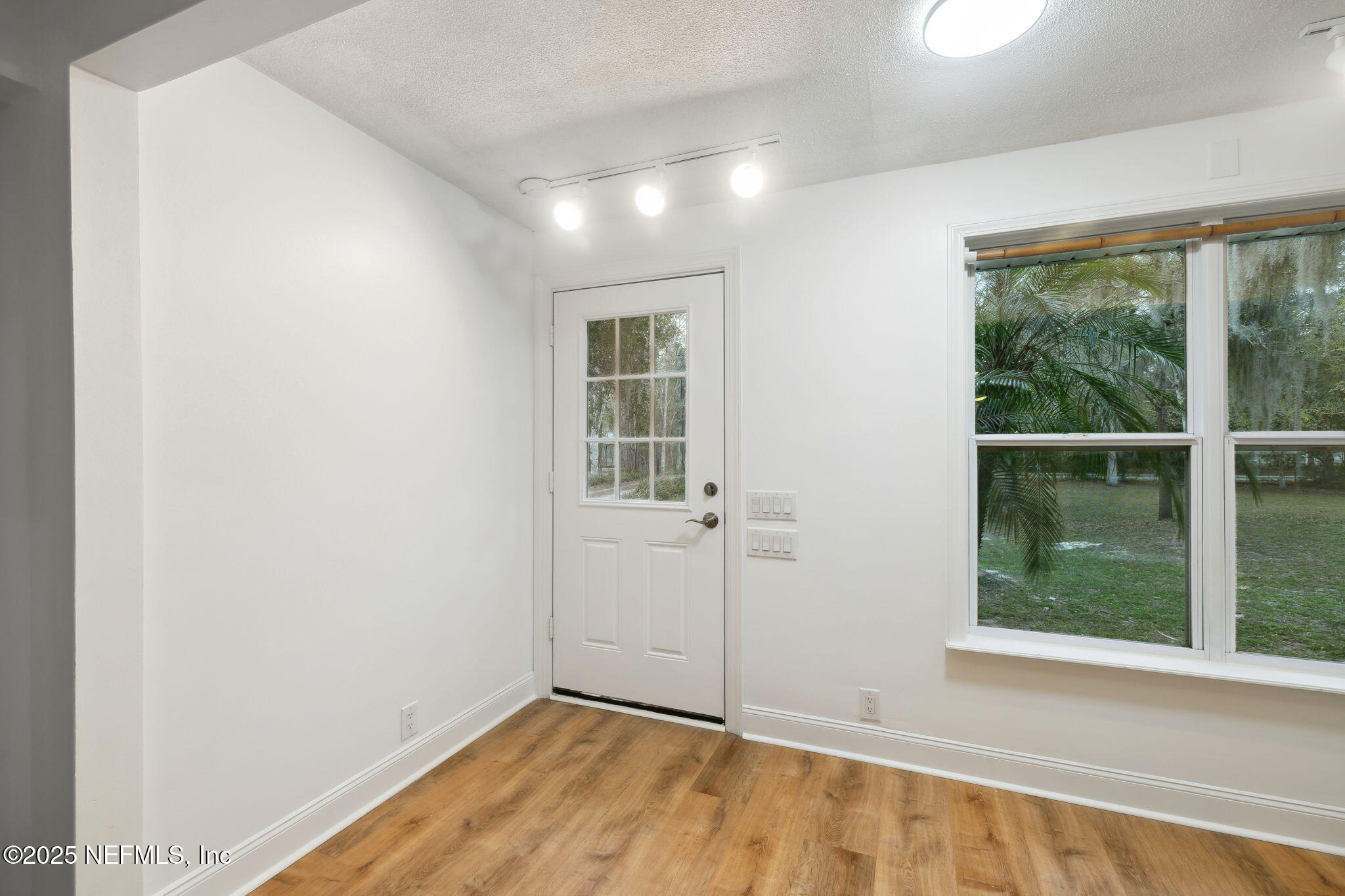1904 Orange Picker Road Jacksonville, FL 32223 - Photo 12 of 61 Entry