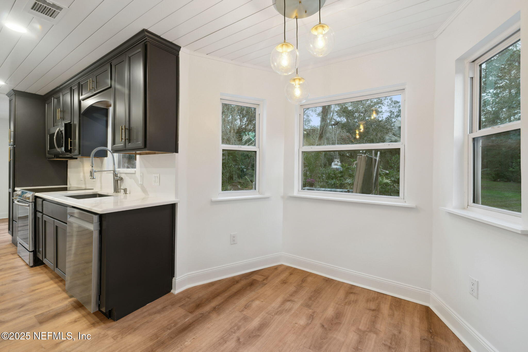 1904 Orange Picker Road Jacksonville, FL 32223 - Photo 22 of 61 Breakfast nook