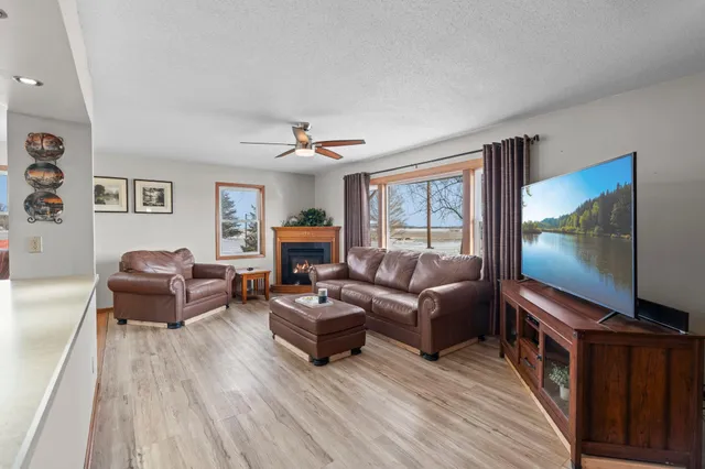 $340,000 | 35241 85th Street, Waseca, MN 56093