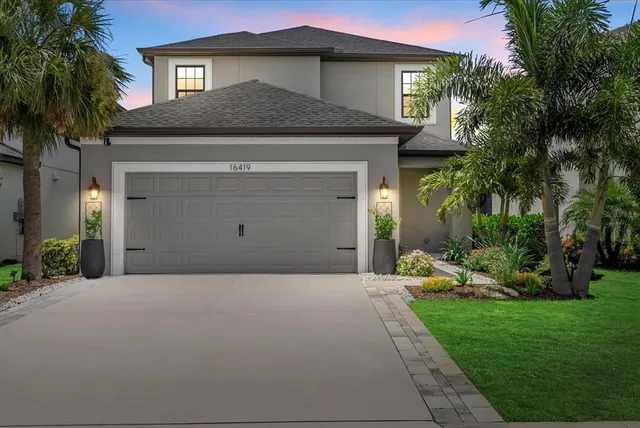$629,900 | 16419 Paynes Ml Drive, Lakewood Ranch, FL 34211