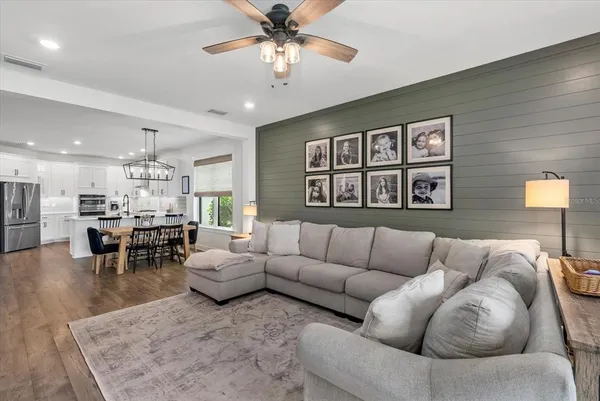 $624,900 | 16419 Paynes Ml Drive, Lakewood Ranch, FL 34211