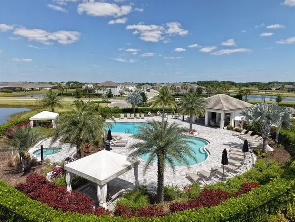 $624,900 | 16419 Paynes Ml Drive, Lakewood Ranch, FL 34211