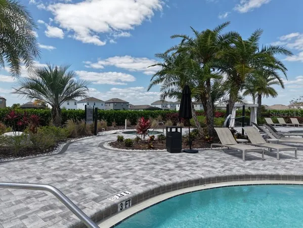 $624,900 | 16419 Paynes Ml Drive, Lakewood Ranch, FL 34211