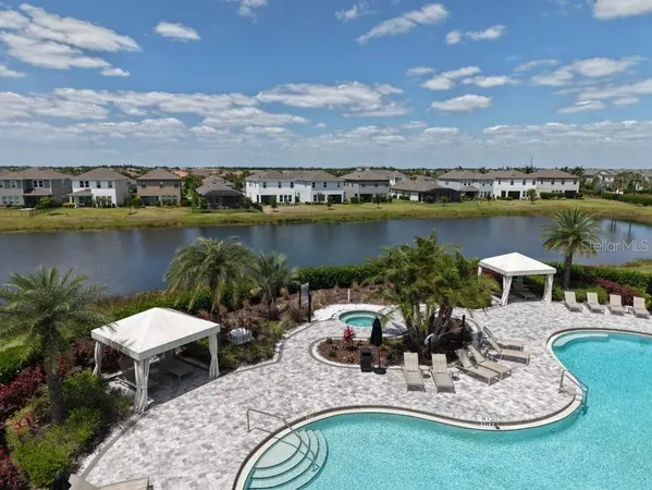 $624,900 | 16419 Paynes Ml Drive, Lakewood Ranch, FL 34211