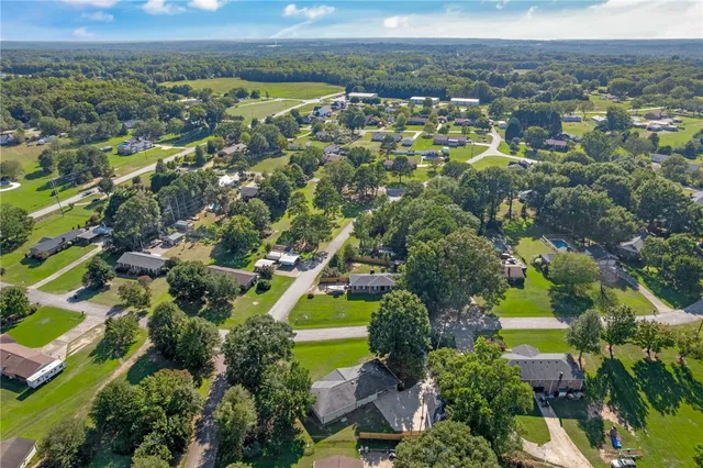 $277,500 | 102 Pamela Drive, Williamston, SC 29697