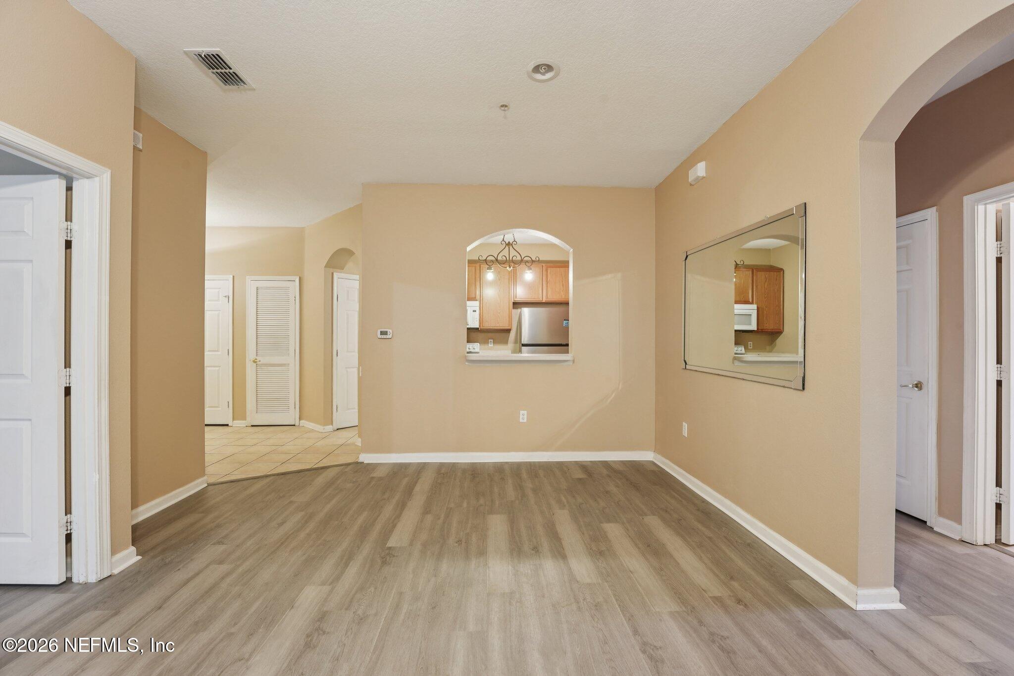 7990 Baymeadows Road East, Unit 1001 Jacksonville, FL 32256 - Photo 10 of 26 10-web-or-mls-Baymeadows Rd-S0602-010