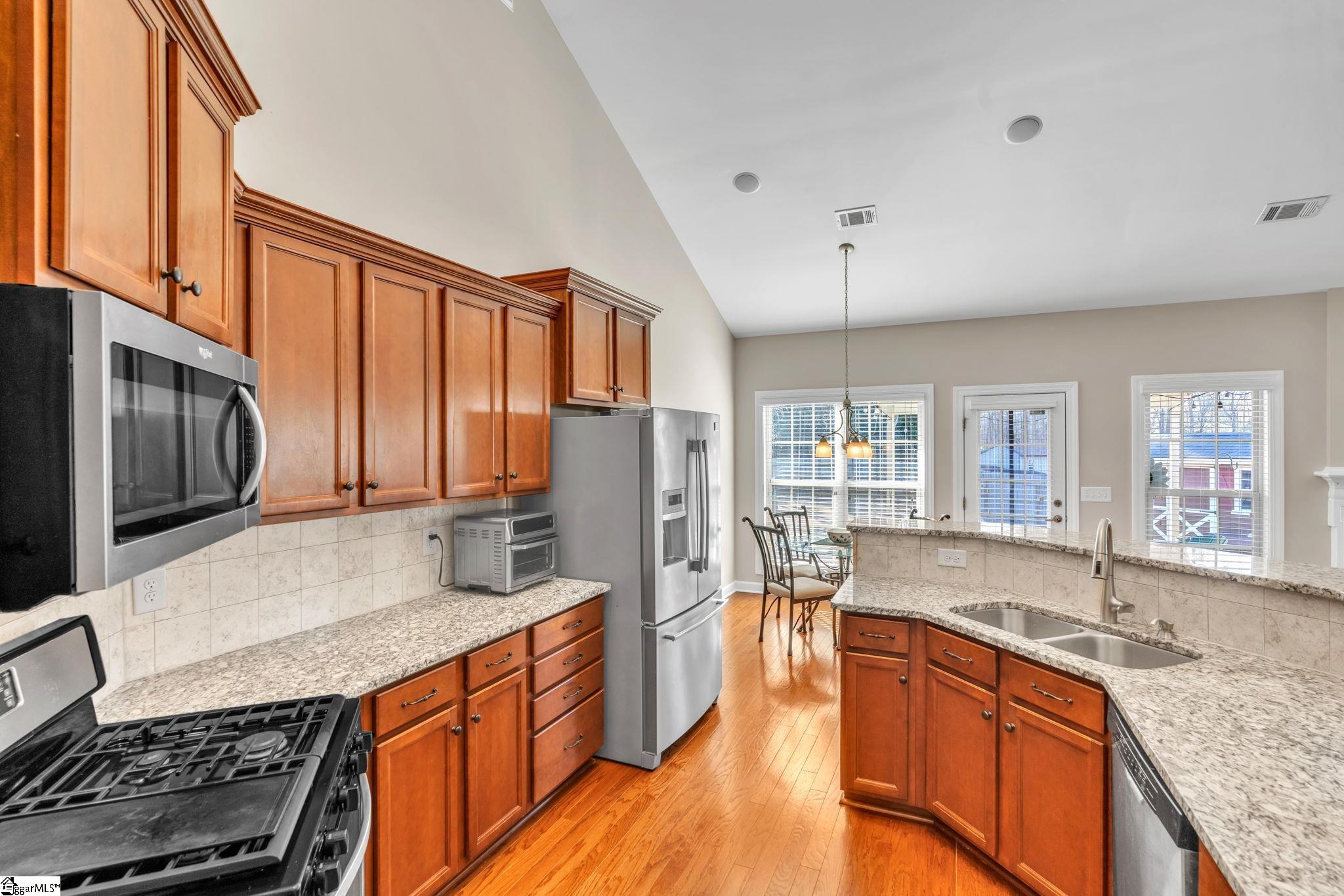 604 Chillingham Court Fountain Inn, SC 29644 - Photo 8 of 35