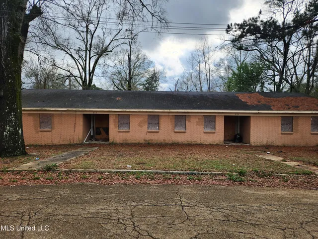 $65,000 | 213 Rd Of Remembrance, Unit 15, Jackson, MS 39209