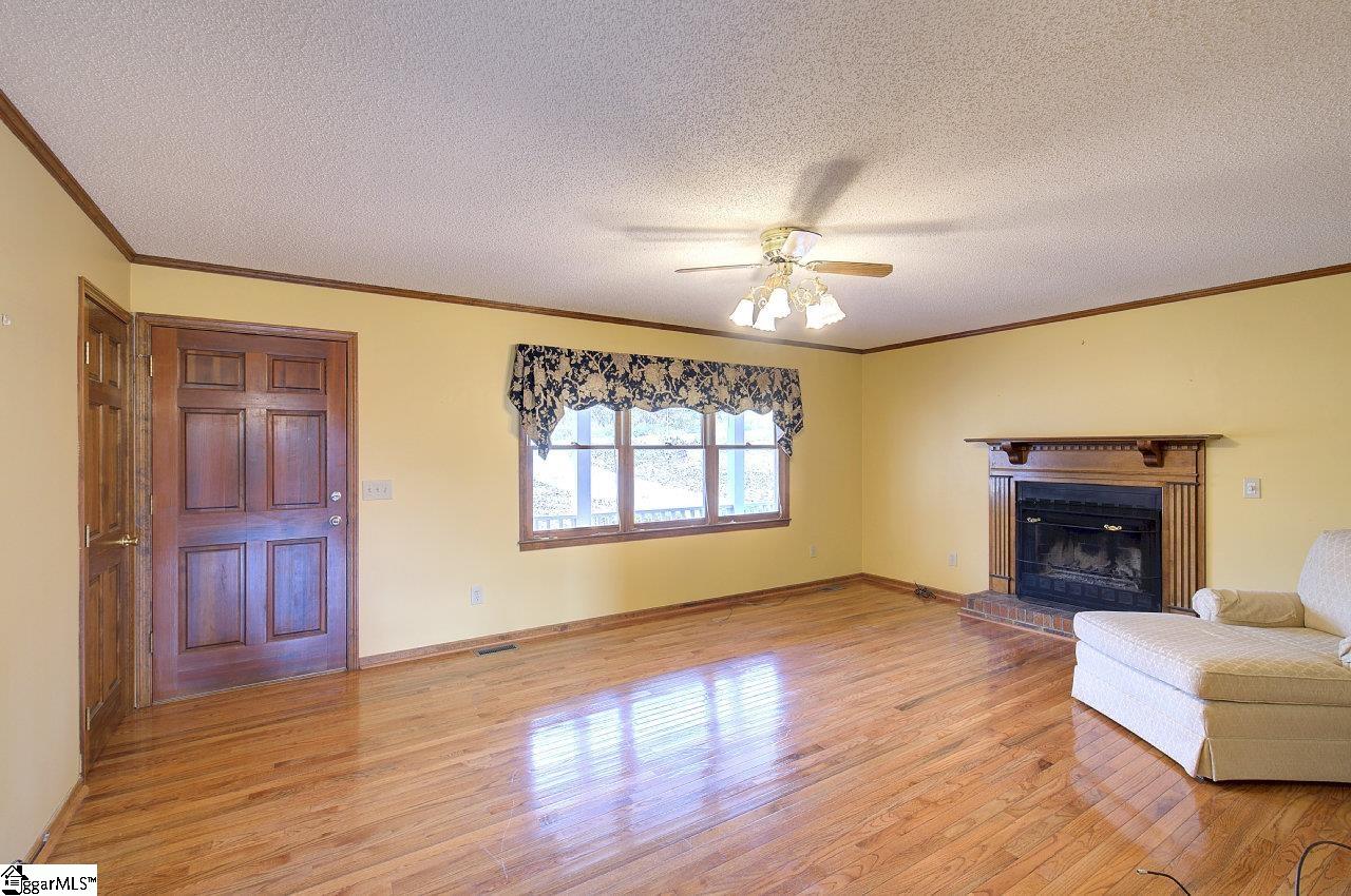 1324 Saluda Dam Road Easley, SC 29640 - Photo 10 of 36