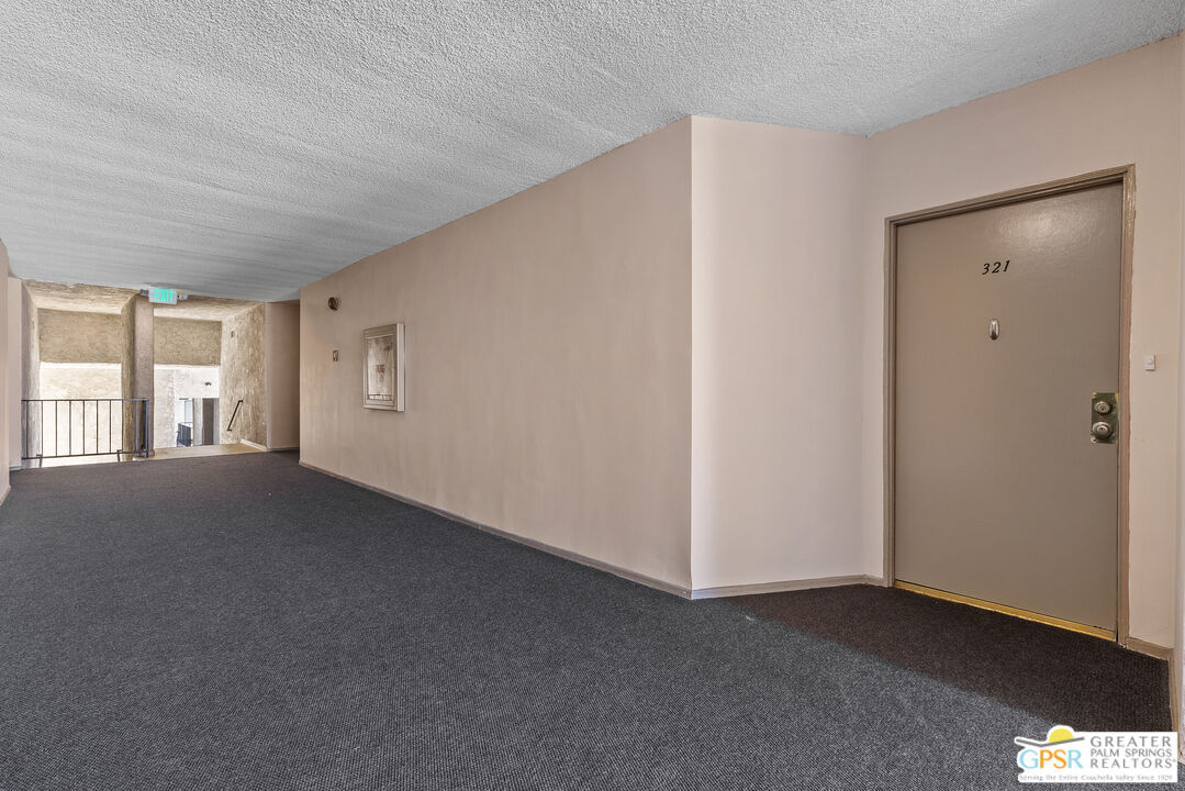 1401 Valley View Road, Unit 321 Glendale, CA 91202 - Photo 30 of 34