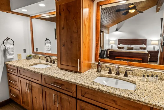 $1,809,000 | 2315 Ski Trail Lane, Unit 10, Steamboat Springs, CO 80487