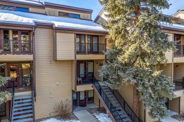 $1,809,000 | 2315 Ski Trail Lane, Unit 10, Steamboat Springs, CO 80487