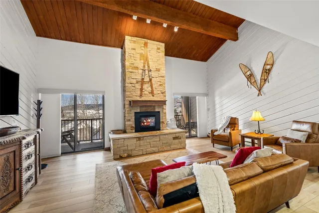 $1,809,000 | 2315 Ski Trail Lane, Unit 10, Steamboat Springs, CO 80487