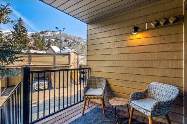 $1,809,000 | 2315 Ski Trail Lane, Unit 10, Steamboat Springs, CO 80487