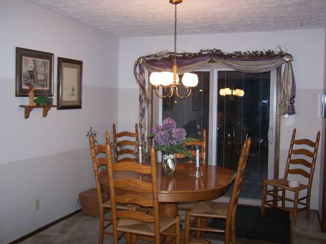 1110 Apple Valley Road Greenwood, IN 46142 - Photo 4 of 12 Gallery Image 4